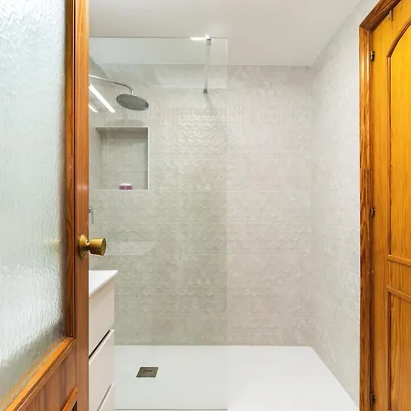 Dandelion / Roquemar Apartment