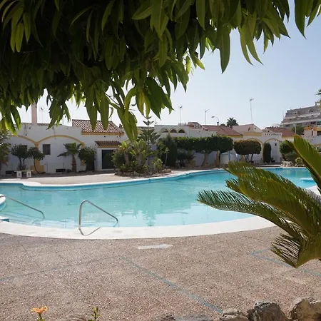 Apartamento Dandelion / Roquemar *