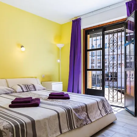 Apartamento Dandelion / Roquemar *